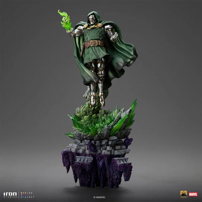 Doctor Doom - Infinity Gauntlet Battle Diorama Series 1:10 Deluxe Art Scale Limited Edition Statue