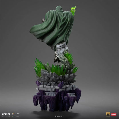 Doctor Doom - Infinity Gauntlet Battle Diorama Series 1:10 Deluxe Art Scale Limited Edition Statue