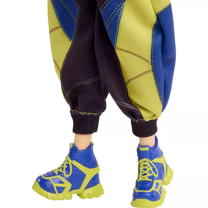 KPop Demon Hunters HUNTR/X Zoey Fashion Doll