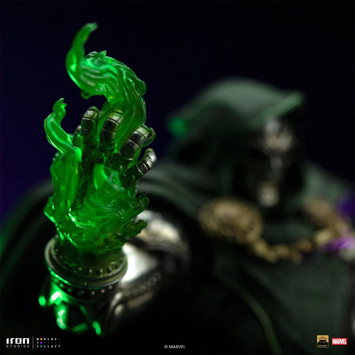 Doctor Doom - Infinity Gauntlet Battle Diorama Series 1:10 Deluxe Art Scale Limited Edition Statue