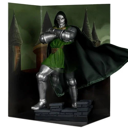 Doctor Doom #1 1/6 Scale Posed Figure with Scene and Comic