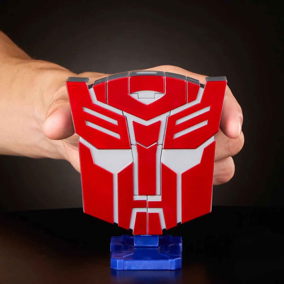 Transformers Icons Voyager Class Optimus Prime Action Figure