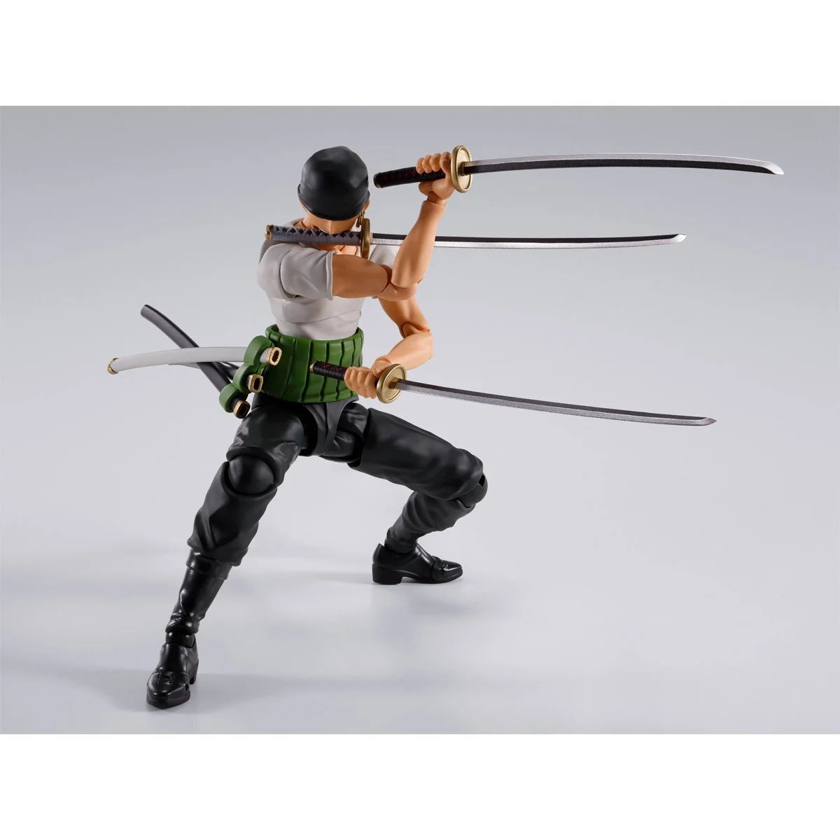 One Piece - Roronoa Zoro (Romance Dawn) S.H. Figuarts Action Figure